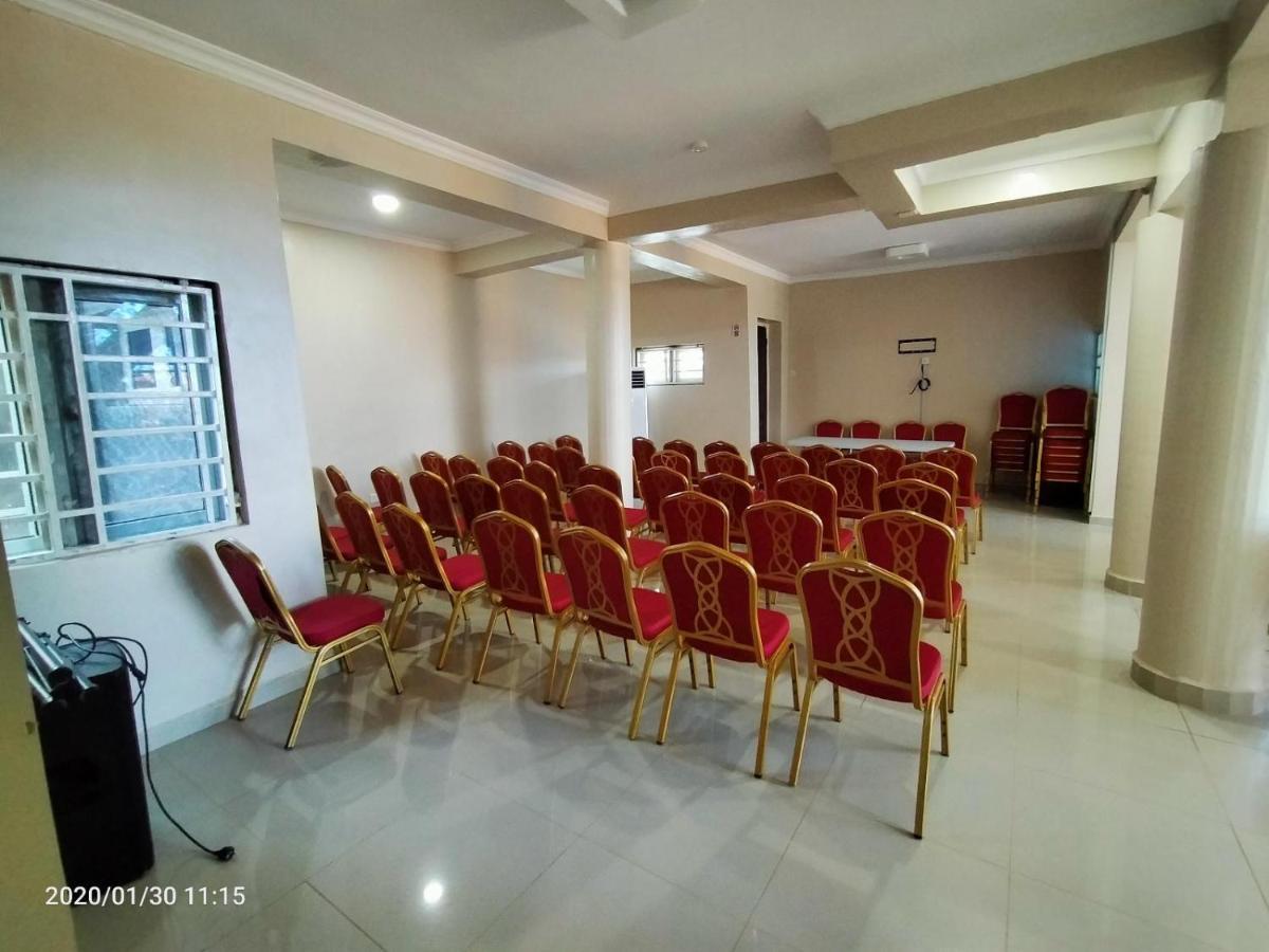 The Beckett Suites Abuja Exterior photo
