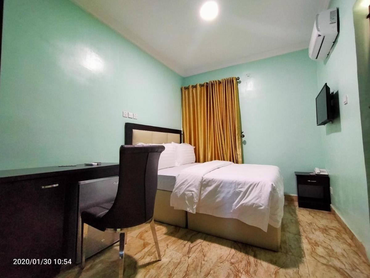 The Beckett Suites Abuja Exterior photo